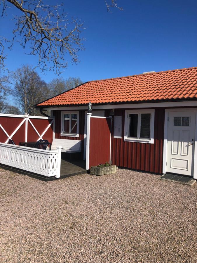 Skattegardens Gaesthus Villa Falkoping Exterior photo